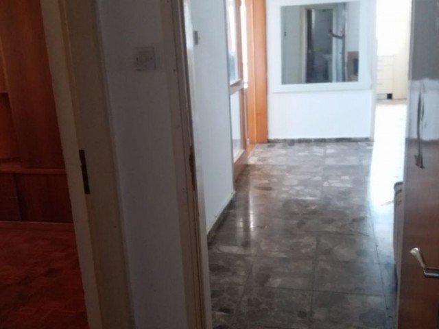 Dereboyu'nda Merkezi Konumda 3+1 160m2 Kiralık Daire 