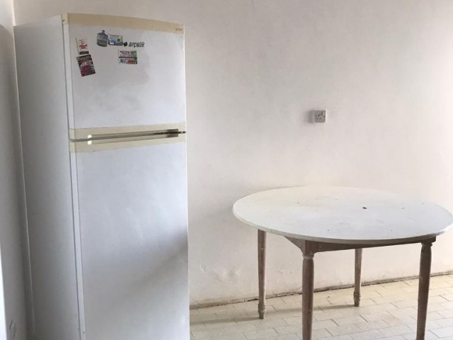 Girne Kaşgar'da 3+1 Eşyalı Dağ Deniz Manzaralı Kiralık Daire 