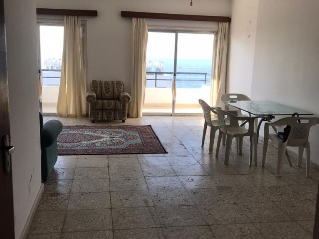 Girne Kaşgar'da 3+1 Eşyalı Dağ Deniz Manzaralı Kiralık Daire 