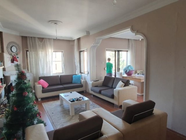 Flat To Rent in Köşklüçiftlik, Nicosia