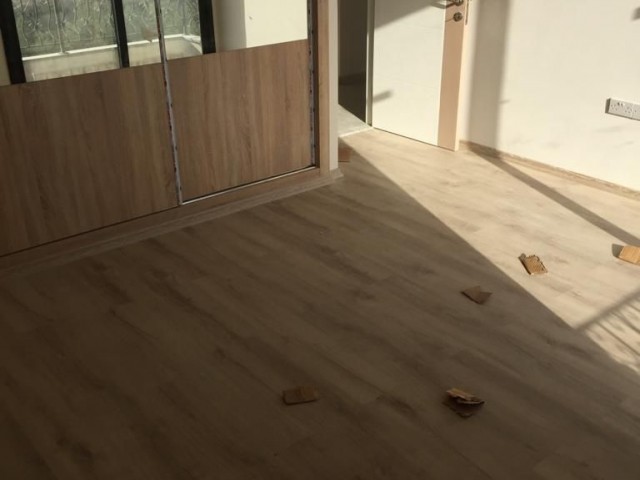 Penthouse For Sale in Küçük Kaymaklı, Nicosia