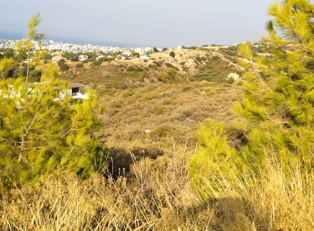 Zeytinlik'te Muhteşem Konumda Türk Malı, Dağ Ve Deniz Manzaralı Yolu Mevcut Satılık Arazi