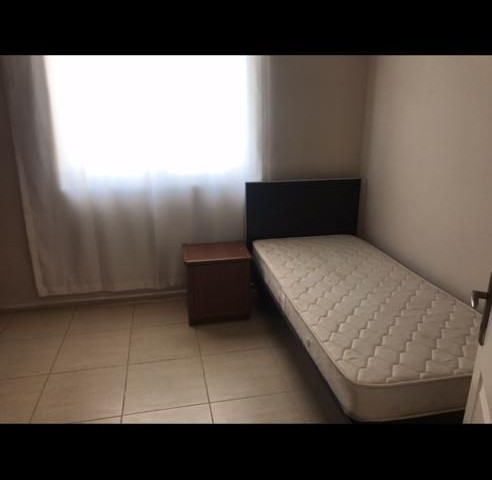 Flat To Rent in Girne Merkez, Kyrenia