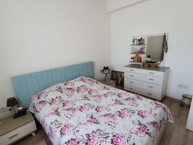 Merkezi Konum, Ofis  veya Konut - Sakin Apartmanda   2+1 Daire -Vergileri Ödenmiş