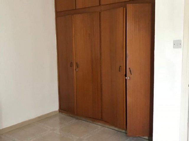 Flat To Rent in Köşklüçiftlik, Nicosia