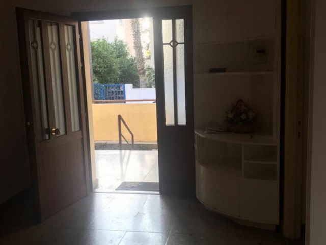 Detached House To Rent in Köşklüçiftlik, Nicosia