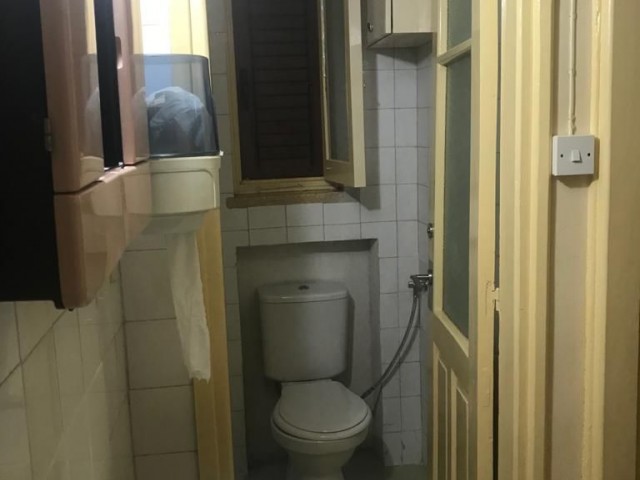 Detached House To Rent in Köşklüçiftlik, Nicosia