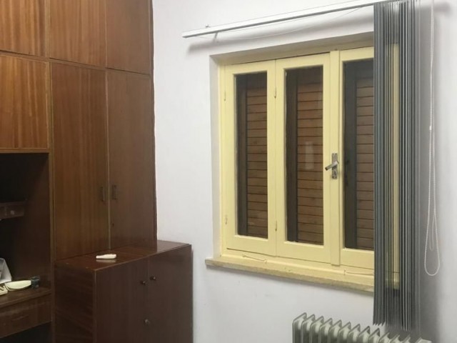 Detached House To Rent in Köşklüçiftlik, Nicosia