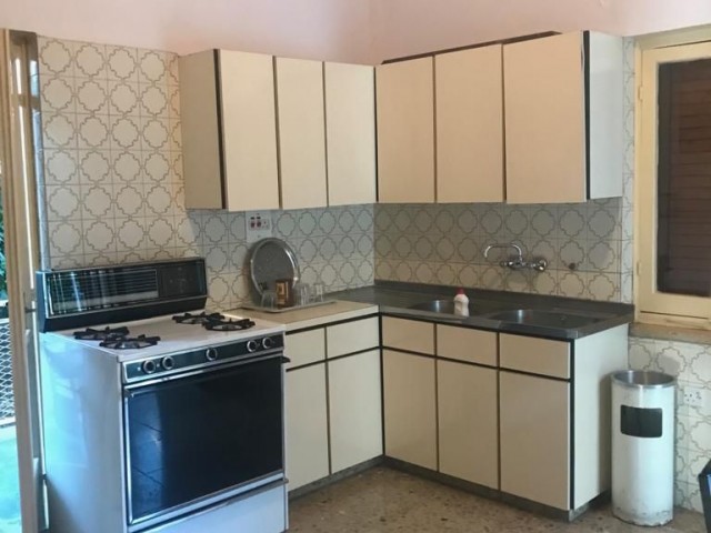 Detached House To Rent in Köşklüçiftlik, Nicosia