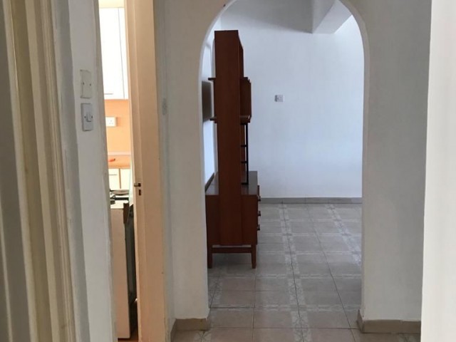 Flat To Rent in Köşklüçiftlik, Nicosia