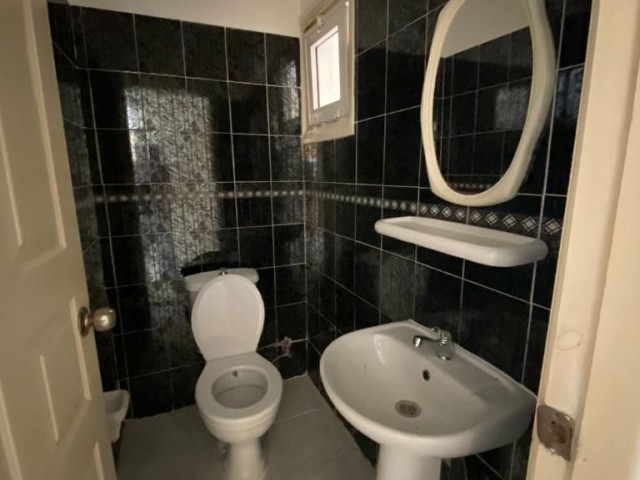 Flat For Sale in Küçük Kaymaklı, Nicosia