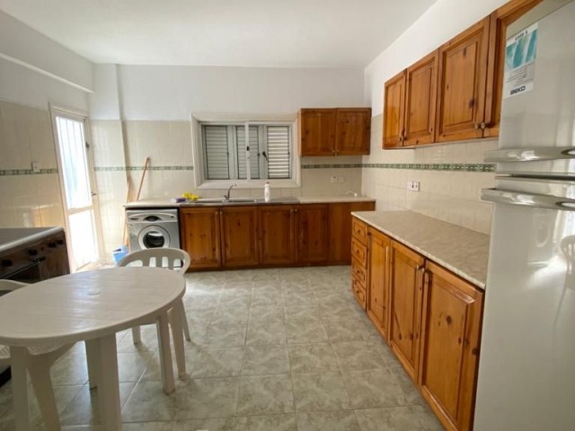 Flat For Sale in Küçük Kaymaklı, Nicosia