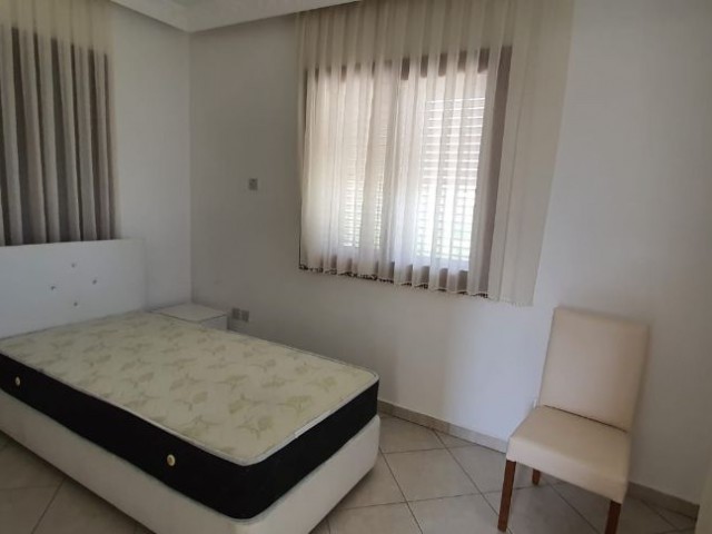 Flat To Rent in Karaoğlanoğlu, Kyrenia