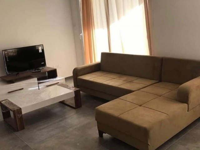 Küçükkaymaklı'da Full Eşyalı Lux 1+1 Daire ( Aylık Ödemeli)