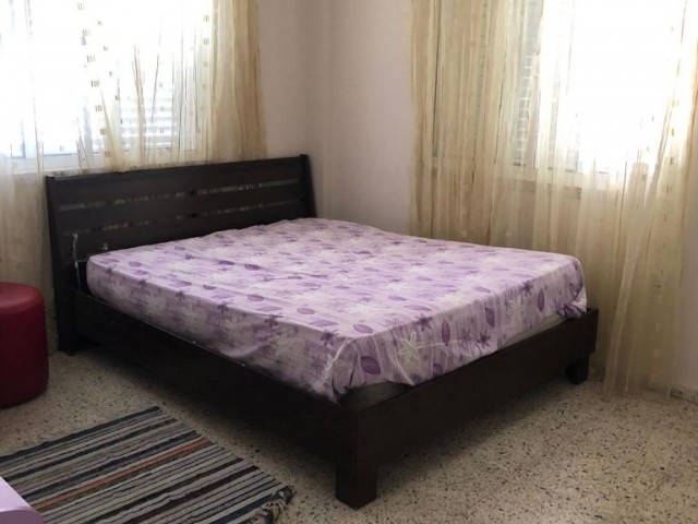 Yenikent'te Yeni Tadilatlı Full Eşyalı 3+1 Kiralık Daire ( 3 Ay Ödemeli) 