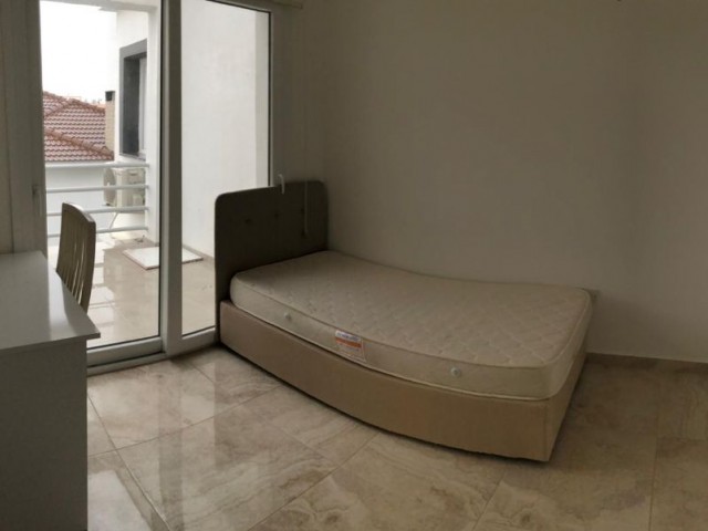 Penthouse To Rent in Göçmenköy, Nicosia