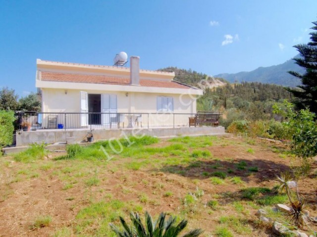 Detached House For Sale in Çatalköy, Kyrenia