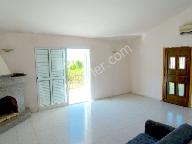 Detached House For Sale in Çatalköy, Kyrenia