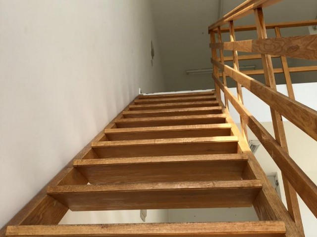 55 m2 in kucukkaymakli, monatlich bezahlter Mietladen (wird neu renoviert ! ) ** 