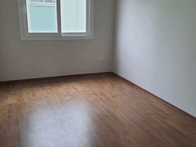 Flat To Rent in Ortaköy, Nicosia