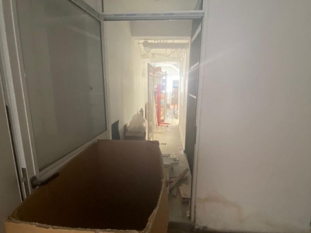 Warehouse To Rent in Taşkınköy, Nicosia