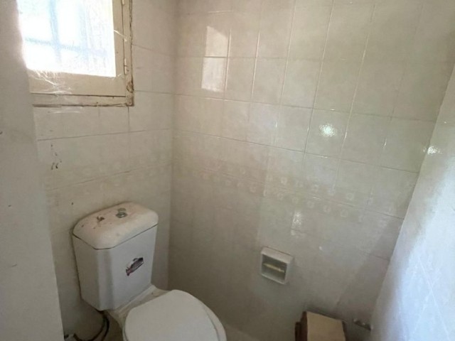 Detached House For Sale in Küçük Kaymaklı, Nicosia