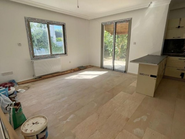 Detached House For Sale in Küçük Kaymaklı, Nicosia