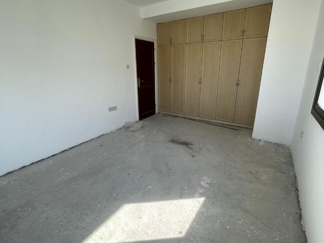 Detached House For Sale in Küçük Kaymaklı, Nicosia