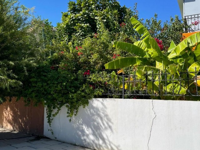 Einfamilienhaus Kaufen in Küçük Kaymaklı, Nikosia