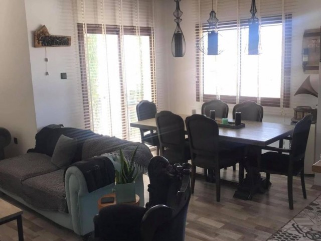 Fully Renovated 3+1 Flat for Sale in Yenişehir ** 