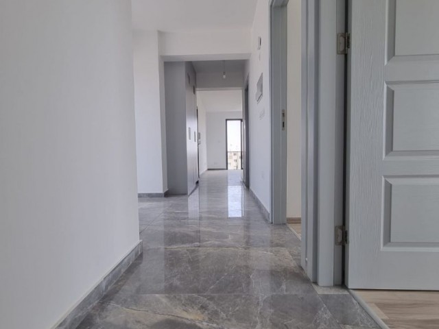 Lefkoşa Küçük Kaymaklı'da Satılık 3+1  Penthouse