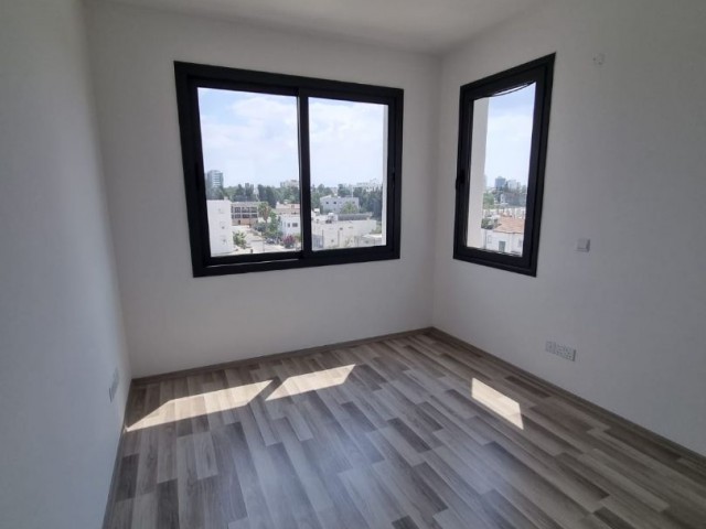 3+1 Penthouse zu verkaufen in Nikosia kleine Kaymakli ** 