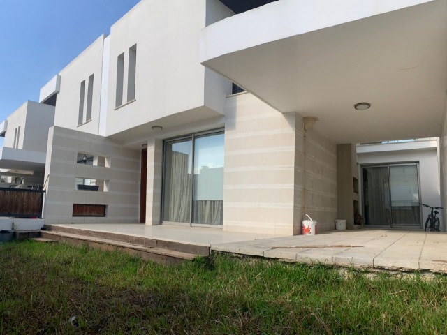 Luxurious Twin Villa For Sale in Küçük Kaymaklı ** 