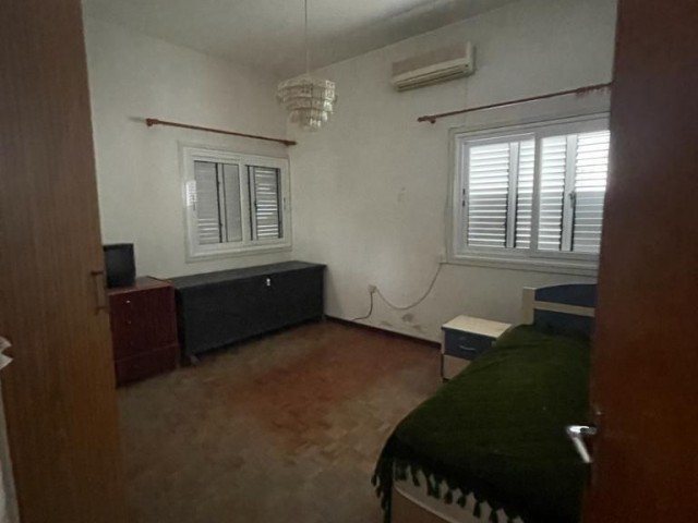 3+1 Detached House for Rent in Köşklüçiftlik Suitable for Office / Clinic / Workplace Use ** 