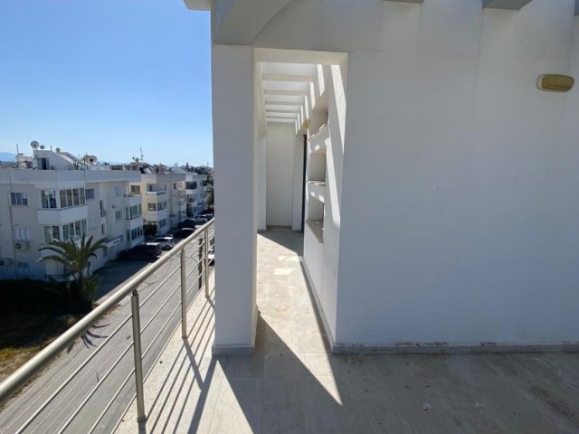 Taşkınköy'de Satılık Şömineli Sıfır 3+1 Penthouse (2 Adet)