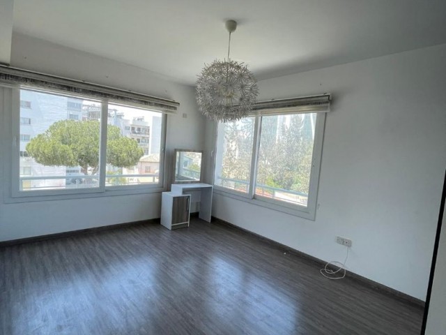 Yenişehir'de Satılık 2+1 Lüx Eşyalı Daire