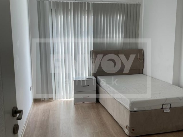 Metehan-Dereboyu Bölgesinde Lux  115 m2 Kiralık  Full Eşyalı 2+1 Daire 