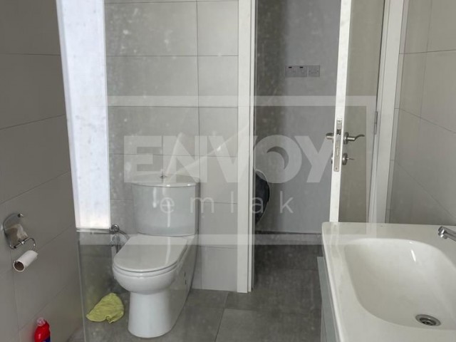 Metehan-Dereboyu Bölgesinde Lux  115 m2 Kiralık  Full Eşyalı 2+1 Daire 