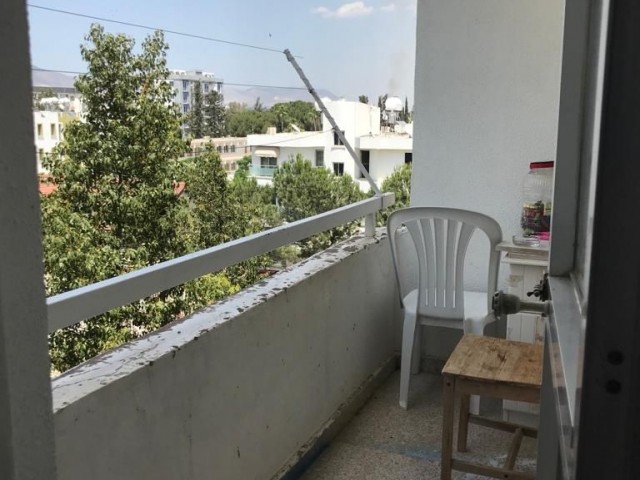 Lefkoşa Kızılbaş'da Satılık 3+2 Satılık Daire 