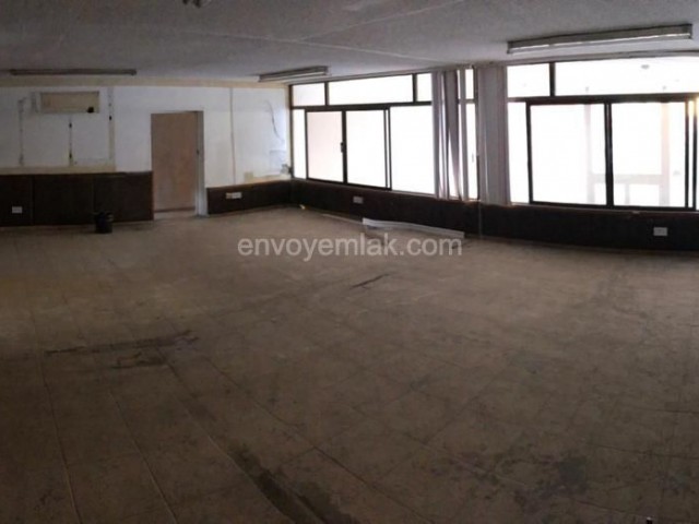 A Complete Commercial Building for Rent with a Renovated Elevator in a Central Location in Nicosia- Wallari ** 