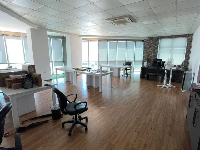 Rent an Office on the Main Street in Hamitkoy ** 