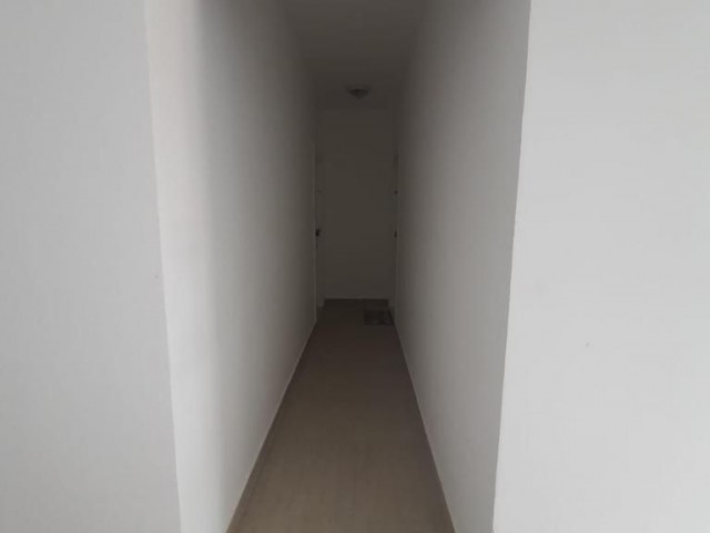 Yenisehir (95 m2) 2+1 Wohnung Zu Verkaufen (Steuern bezahlt) ** 