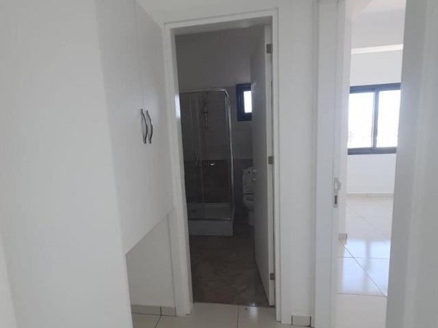 Yenisehir (95 m2) 2+1 Wohnung Zu Verkaufen (Steuern bezahlt) ** 