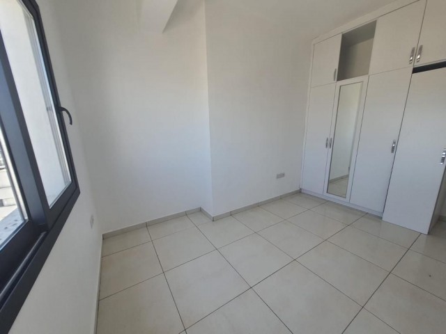 Yenisehir (95 m2) 2+1 Wohnung Zu Verkaufen (Steuern bezahlt) ** 