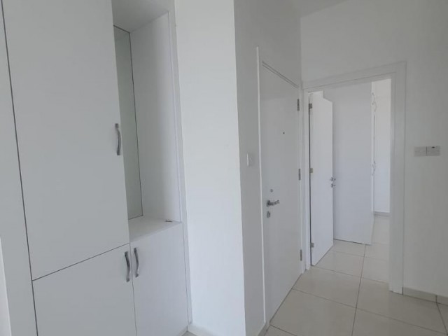 Yenisehir (95 m2) 2+1 Wohnung Zu Verkaufen (Steuern bezahlt) ** 