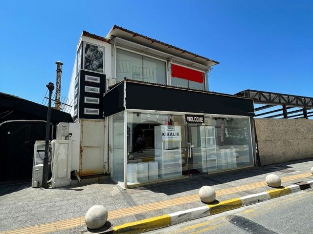 Laden Zur Miete Auf Der Hauptstraße Gegenüber Von Kyrenia Rocks Hotel (Meerblick) ** 