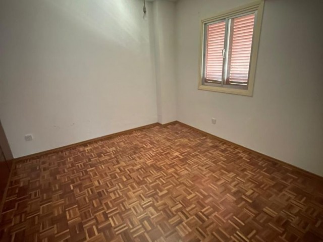 3 + 1 Apartment for Rent in Köşklüçiftlik without Furniture ** 