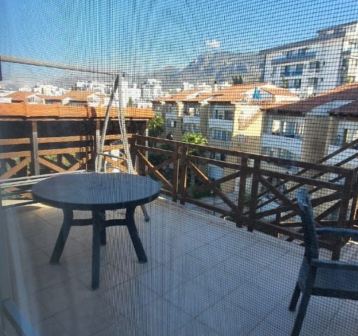 Girne Merkezde Patara Sitesinde Satılık 4+1  Dublex Penthouse