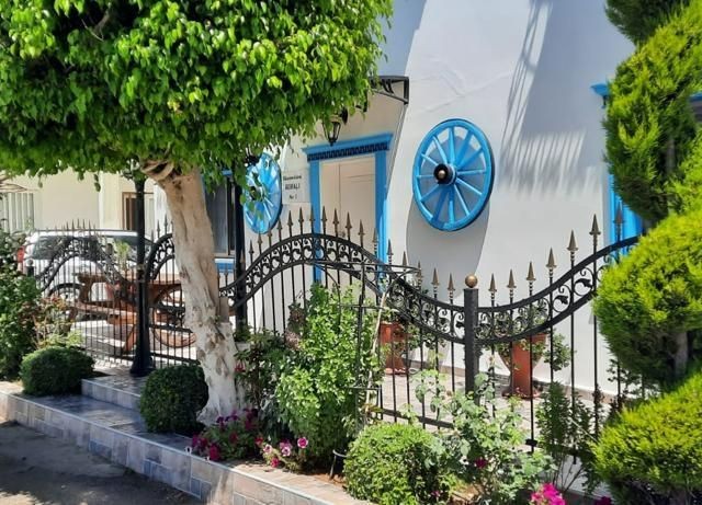 Gönyeli'de Full Eşyalı Kiralık 3+1 Villa