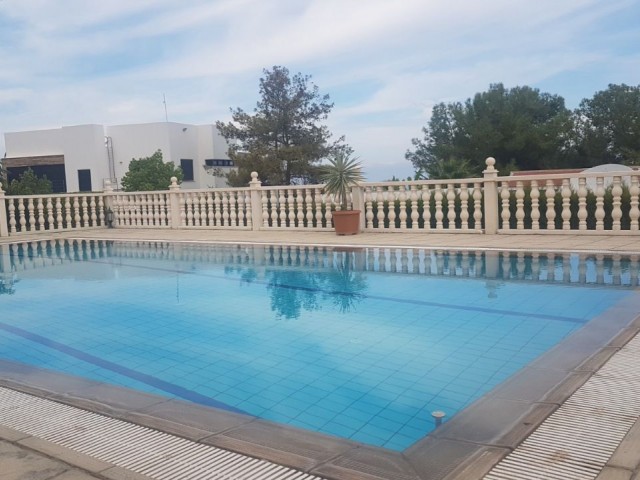4+1 Villa mit Pool in chatalköy mit Meer-und Bergblick ** 